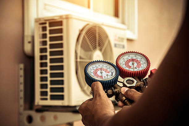 Professional Heat Pump Repair technician working in Bladensburg, MD